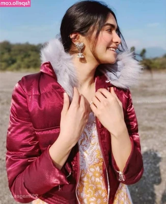 Adah Sharma [ adah-sharma ] - Spam your favorite posts on my feed with likes so I know what you