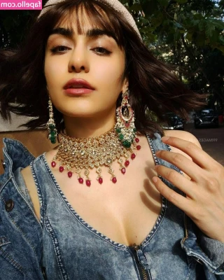 Adah Sharma [ adah-sharma ] - Sweet like 🍒