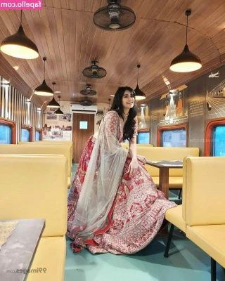 Adah Sharma [ adah-sharma ] - Lick enough so I can’t avoid thinking about you, but not enough to
