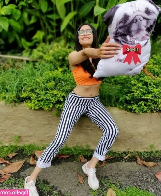 Adah Sharma [ adah-sharma ] - Taking a monster 10.5 inch, 6 inch girth cock