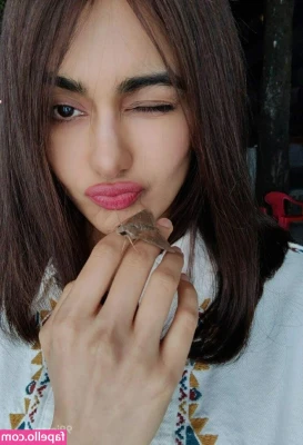 Adah Sharma [ adah-sharma ] - spread my cheeks daddy 🍑