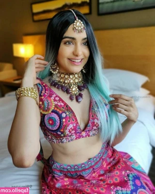 Adah Sharma [ adah-sharma ] - Fancy a snack?💦 @iwantsheena
