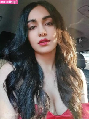 Adah Sharma [ adah-sharma ] - Holy fuck 👀😍