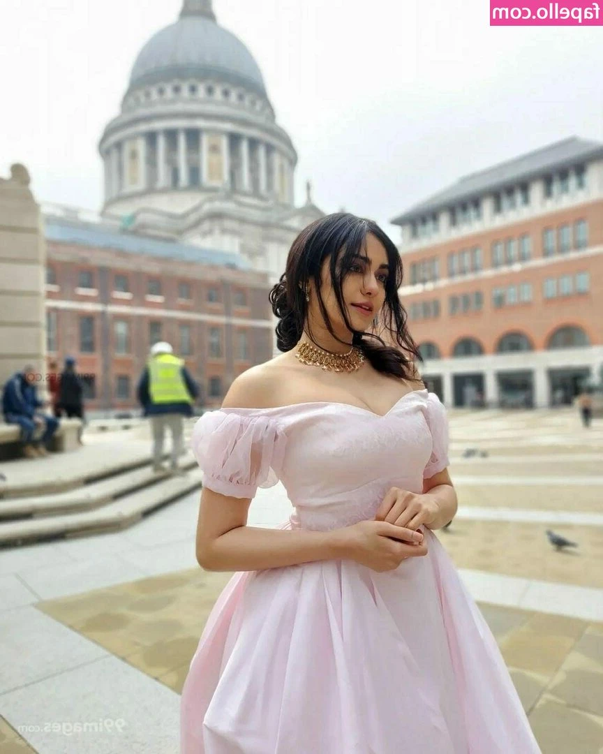 Adah Sharma [ adah-sharma ] - Do you have any fetish? leave a comment below