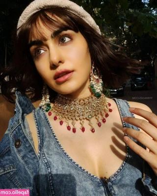Adah Sharma [ adah-sharma ] - Hi loves 💘 enjoy these! There's an extra pic that will go on the