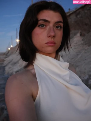 Faith Ordway [ faith-ordway ] - Don’t cha just want to put it in your mouth