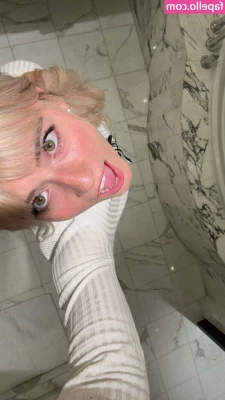 Faith Ordway [ faith-ordway ] - Come closer, I don't bite!🥰
