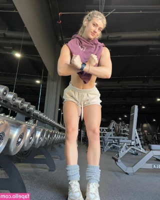 Faith Ordway [ faith-ordway ] - 🚨 HEALTH UPDATE 🚨  Hey, everyone. So, as you all know from my