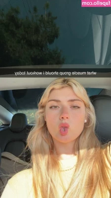 Faith Ordway [ faith-ordway ] - YOUR STUNNING NATURAL BEAUTY @blooming_elsa WITH A TATTOO🤤😍😘