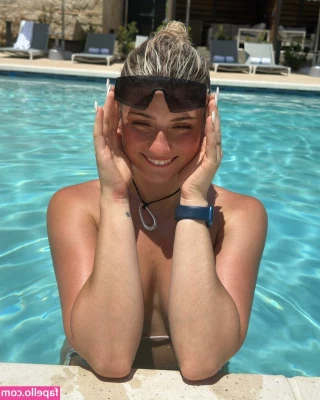 Faith Ordway [ faith-ordway ] - Everyone who sends a tip will receive a personal masturbation video part 1