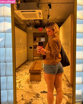 Faith Ordway [ faith-ordway ] - Are you going to let me see your 🍆?