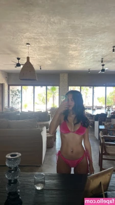 Valeria Emiliani [ valeria-emiliani ] - I pull my bikini to the side like this… what’s your next move?