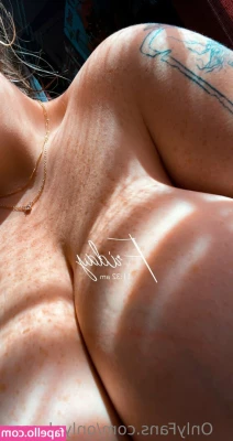 OnlyAlysson - Getting my massive fake 34JJ Oiled up tits out for you ;)