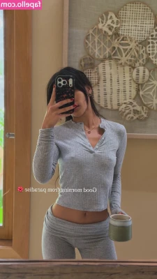 Jenn Tran [ jenn-tran ] - Going live again today because I guess it didn’t save to my archive