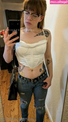 iwantnicethings - BRAND NEW SOLO is in your DMs NOW! Your slutty substitute Teacher is