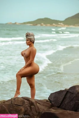 Sheyla Mell [ sheyla-mell ] - Pink like this pussy👅