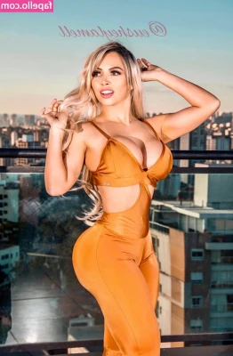 Sheyla Mell [ sheyla-mell ] - Two big titted tattooed girls cumming to my page soon @thegraciejane
