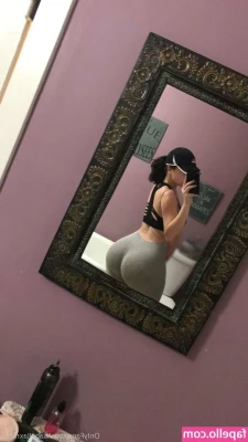 isabellafoxx_xo [ isabellafoxx-xo ] - Hola como andan 🤤🤤