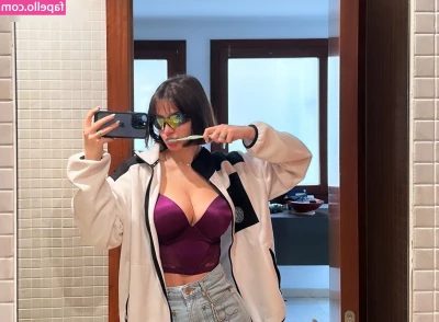 Anna Arevalo [ anna-arevalo ] - Alright, time to start taking these clothes off 😜
