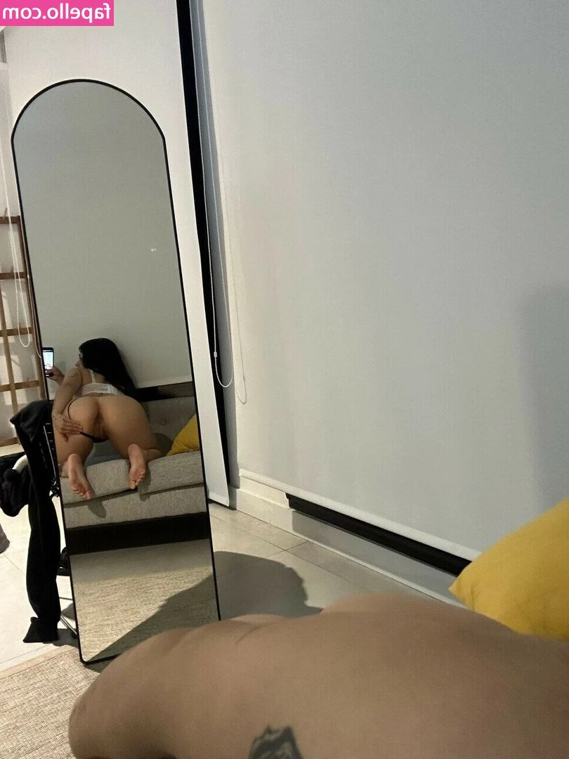 Milica_yb [ milica-yb ] - Monday bum day
