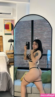 Milica_yb [ milica-yb ] - Te gusta como me veo 🥵🍑😈🍒💧🤤🔥😚💙