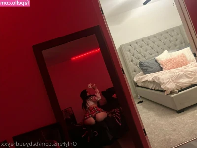 babyaudreyxx - I’m gonna post some history times here how would you like to be