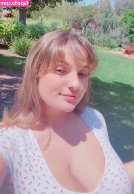 Emily Egan [ emily-egan ] - Turning heads every time I go out in public