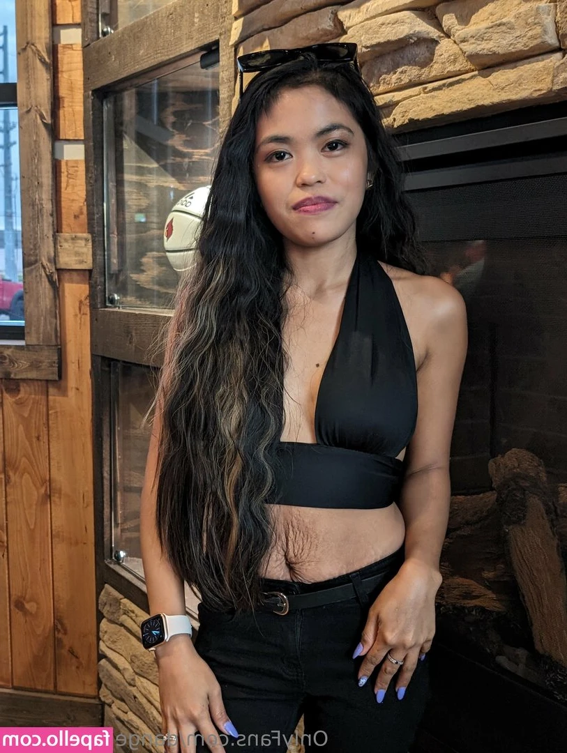 dangerousfilipina - A naughty Foot Job from stream today😍😝