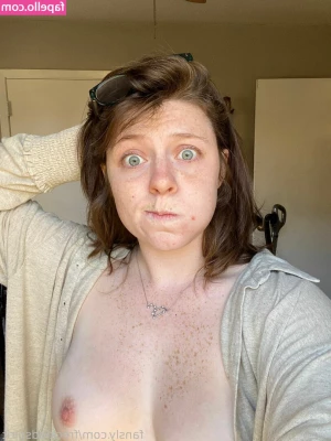 freckledspirit [ freckledspirit-3 ] - Have you checked your hotel room for the tickle monster  She could be