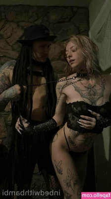 Inbedwithbambi - I love to walk around the house naked, passing by the mirror, at the