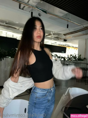 mvlust - Watch me riding a giant 10" dildo and hear me moan with pleasure as