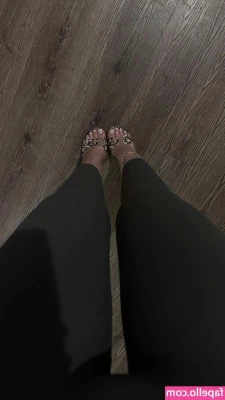 jo.ashh [ jo-ashh ] - I worked up the courage to put my suit on myself! More like this in