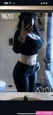 Queenemeraldrose - 4th of July booty 💙❤️