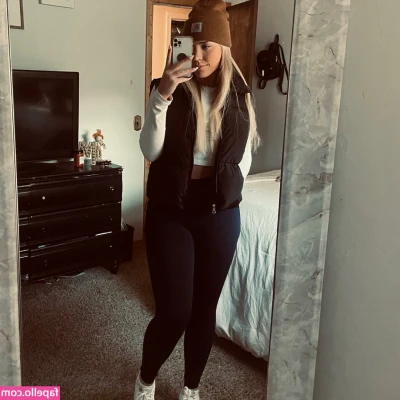Jessworldd - Wish I had a hand or two🤷🏽‍♂️😜 sending out a video