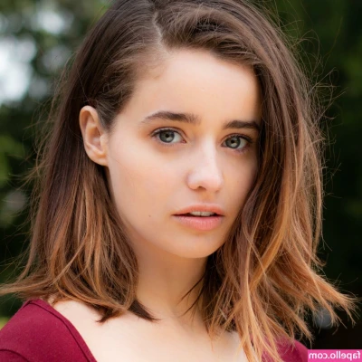 Holly Earl [ holly-earl ] - Good morning baby 💋and Hello September 💫✨