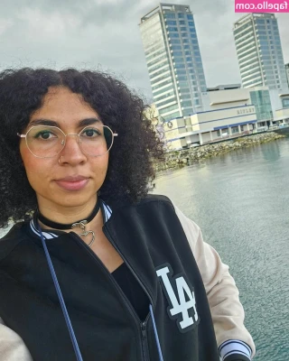 Veronica Sanders [ veronica-sanders ] - More jiggle for youuuu 💕