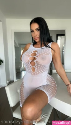 audreyshanice - Boss gets home from work very worked up unwinds and demands ass