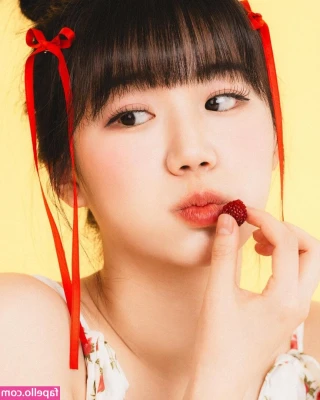 super_yuisan [ super-yuisan ] - 🔥 Hump Day Indeed 🔥  🍆 Sex with Heels on is the best….🍆