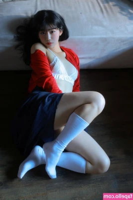 super_yuisan [ super-yuisan ] - This photo uncensored went out to everyone’s inboxes xx Best photo