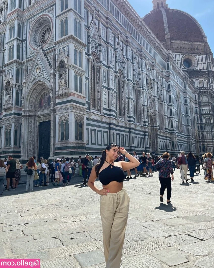 Emma Planzo [ emma-planzo ] - New color on an Uber Video! Cor nova no Uber!