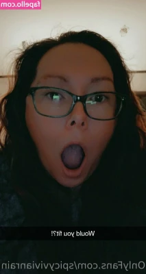 spicyvivianrain - Leżymy🫠😈
