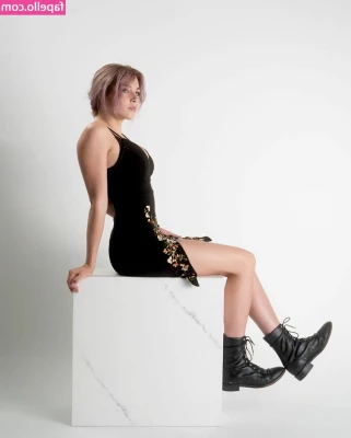 Rosie Jean Ellis [ rosie-jean-ellis ] - Re edits of the last video #181  Versions on the both angles, with no