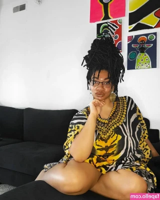 LockedHoneyPrincess - Come start your day off right with a wake n bake...cmon don't be