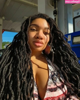 LockedHoneyPrincess - I know its the Superbowl today but don't forget to watch my tapes too