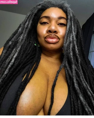 LockedHoneyPrincess - Are you guys ready to get physical? 😉