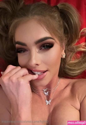 victoriawinters - Naughty school girl would rather worship cock on Sundays 🛐🙏