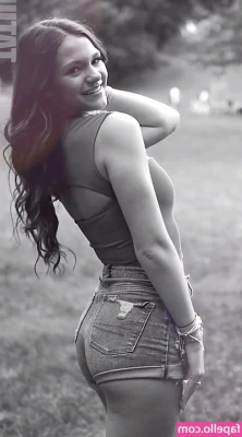 Tatum Mcamis [ tatum-mcamis ] - 📸 Happy Friday 😘 I woke up like this 😅 Would you believe it?
