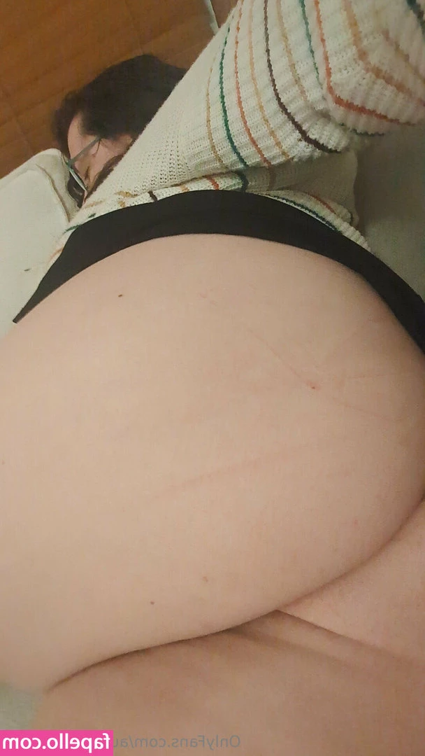 autumn_winters [ autumn-winters ] - How is everyone s day going who wants to be the first to take to