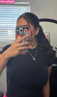 torresdayanara55 - I'm thinking of making a new boooob worship vid. Whatcha think?