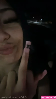 isadoramartino - I’m nude...Cum and get me 😜